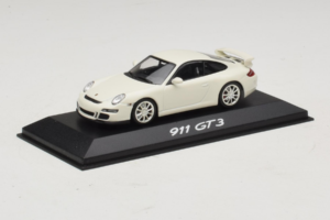 Porsche 911 997 GT3 Baltas Minichamps 1:43 WAP02012016 Metalas - nuotrauka 2 iš 5
