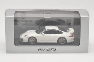 Porsche 911 997 GT3 Baltas Minichamps 1:43 WAP0202080C Metalas - nuotrauka 4 iš 4