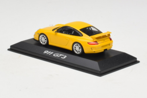 Porsche 911 997 GT3 Geltonas Minichamps 1:43 WAP02012116 Metalas - nuotrauka 3 iš 4
