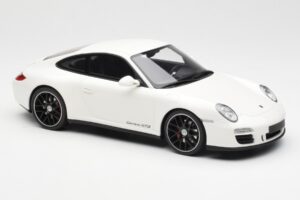 Porsche 911 997 GTS Baltas GT Spirit 1:18 GT287 Derva - nuotrauka 4 iš 6