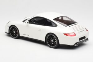Porsche 911 997 GTS Baltas GT Spirit 1:18 GT287 Derva - nuotrauka 5 iš 6