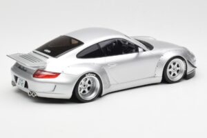 Porsche 911 997 RWB Abu Dhabi IXO 1:18 18CMC166 Metalas - nuotrauka 2 iš 6