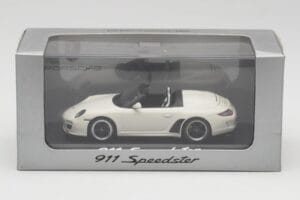 Porsche 911 997 Speedster Baltas Minichamps 1:43 WAP0200290B Metalas - nuotrauka 4 iš 4