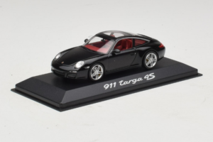 Porsche 911 997 Targa 4S Juodas Minichamps 1:43 WAP02002518 Metalas - nuotrauka 2 iš 4