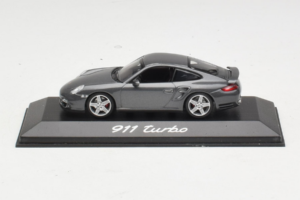 Porsche 911 997 Turbo Grey Metallic Minichamps 1:43 WAP02013116 Metalas
