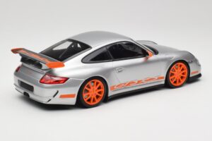 Porsche 911 997.1 GT3 RS Sidabrinis su Oranžiniais Ratlankiais Minichamps 1:18 155062120 Metalas - nuotrauka 2 iš 6