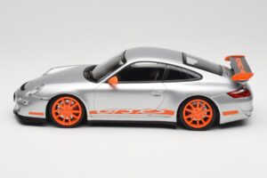 Porsche 911 997.1 GT3 RS Sidabrinis su Oranžiniais Ratlankiais Minichamps 1:18 155062120 Metalas - nuotrauka 3 iš 6