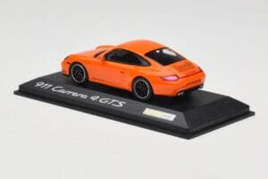 Porsche 911 997.2 Carrera 4 GTS Oranžinis Minichamps 1:43 WAP0201140C Metalas - nuotrauka 3 iš 4