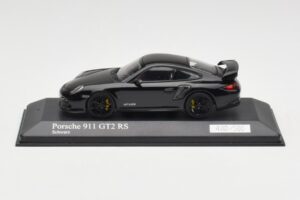 Porsche 911 997.2 GT2 RS Juodas su Juodais Ratais Minichamps 1:43 400069404 Metalas