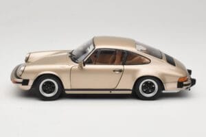Porsche 911 Carrera 3.2 Bronzinis Solido 1:18 S1802602 Metalas - nuotrauka 4 iš 8