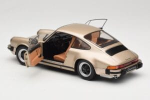 Porsche 911 Carrera 3.2 Bronzinis Solido 1:18 S1802602 Metalas - nuotrauka 5 iš 8