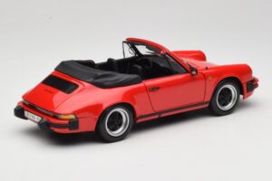 Porsche 911 SC Kabrioletas Raudonas Minichamps 1:18 100063030 Metalas - nuotrauka 3 iš 8