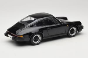 Porsche 911 Carrera 3.2 Juodas Minichamps 1:18 100063060-R1 Metalas - nuotrauka 3 iš 8