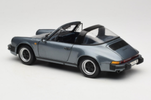 Porsche 911 SC Sidabrinis Minichamps 1:18 100063060 Metalas - nuotrauka 7 iš 8