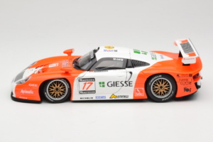 Porsche 911 GT1 Marlboro #17 E. Collard / M. Baldi FIA GT Championship 1997 UT Models 1:18 39722 Metalas - nuotrauka 4 iš 8