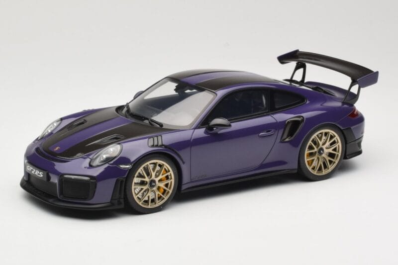Porsche 911 GT2 RS 991.2 Ultraviolet GT Spirit 1:18 GT926 Derva