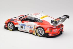 Porsche 911 GT3 R #31 Frikadelli Racing N. Siedler / M. Seefried 24 Hours Nürburgring 2018 Minichamps 1:18 153186931 Metalas - nuotrauka 5 iš 6