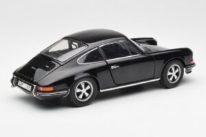 Porsche 911 S Juodas Schuco 1:18 450047200 Metalas - nuotrauka 3 iš 8