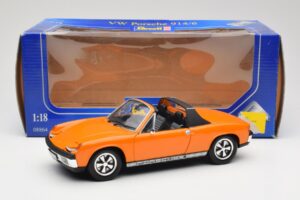 Porsche 914/6 Oranžinis Revell 1:18 08864 Metalas - nuotrauka 8 iš 8