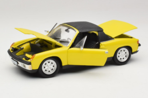Porsche 914 Geltonas Revell 1:18 08976 Metalas - nuotrauka 2 iš 8