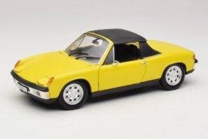 Porsche 914 Geltonas Revell 1:18 8976 Metalas