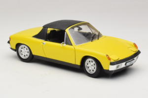 Porsche 914 Geltonas Revell 1:18 08976 Metalas - nuotrauka 6 iš 8