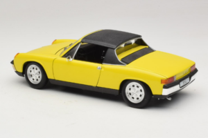 Porsche 914 Geltonas Revell 1:18 08976 Metalas - nuotrauka 7 iš 8