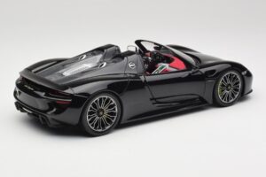 Porsche 918 Spyder Bazaltas Juodas Metalinis Minichamps 1:18 110062431 Metalas - nuotrauka 3 iš 8