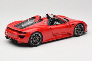 Porsche 918 Spyder Raudonas Minichamps 1:18 110062435 Metalas - nuotrauka 3 iš 8