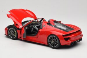 Porsche 918 Spyder Raudonas Minichamps 1:18 110062435 Metalas - nuotrauka 5 iš 8