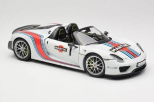 Porsche 918 Spyder Weissach Package Martini Minichamps 1:18 110062440 Metalas - nuotrauka 6 iš 8