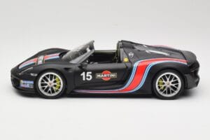 Porsche 918 Spyder Weissach Package Matt Black With Martini Stripes Minichamps 1:18 110062445 Metalas - nuotrauka 4 iš 8
