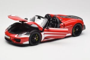 Porsche 918 Spyder Weissach Package Raudonas & Baltos Juostos Minichamps 1:18 110062442 Metalas - nuotrauka 2 iš 9