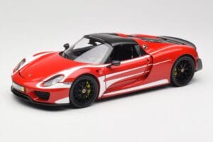 Porsche 918 Spyder Weissach Package Raudonas & Baltos Juostos Minichamps 1:18 110062442 Metalas - nuotrauka 3 iš 9
