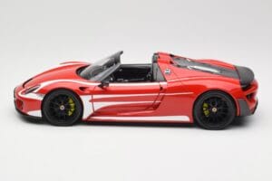 Porsche 918 Spyder Weissach Package Raudonas & Baltos Juostos Minichamps 1:18 110062442 Metalas - nuotrauka 5 iš 9
