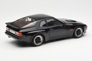 Porsche 924 Carrera GT Juodas AUTOart 1:18 78001 Metalas - nuotrauka 3 iš 8