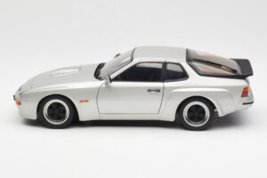 Porsche 924 Carrera GT Diamond Sidabrinis AUTOart 1:18 78002 Metalas - nuotrauka 4 iš 8