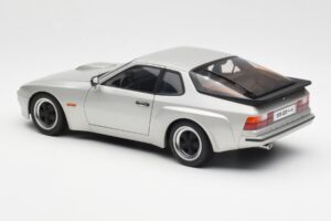 Porsche 924 Carrera GT Diamond Sidabrinis AUTOart 1:18 78002 Metalas - nuotrauka 7 iš 8