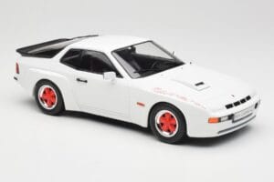 Porsche 924 Carrera GT Baltas & Raudoni Ratai MCG 1:18 MCG18303 Metalas - nuotrauka 4 iš 6