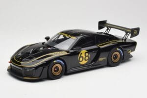 Porsche 935/19 Juodas su Auksiniais Dryžiais Minichamps 1:18 155067568 Metalas