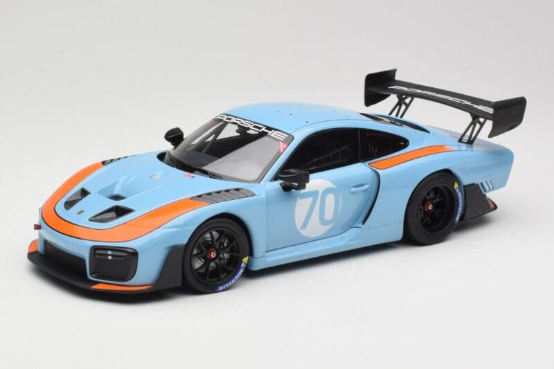 Porsche 935/19 Grello 77 Motorsport Gulf Minichamps 1:18 155067570 Metalas