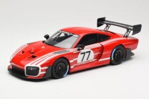 Porsche 935/19 Raudonas su Baltomis Juostomis Minichamps 1:18 155067577 Metalas