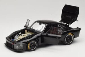 Porsche 935 Turbo Group 5 1976 Exoto 1:18 18101 Metalas - nuotrauka 2 iš 8
