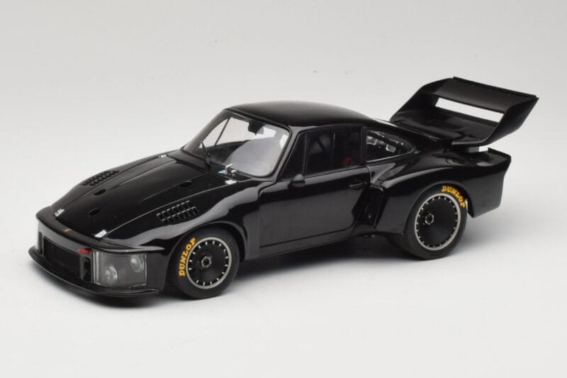 Porsche 935 Turbo Group 5 1976 Exoto 1:18 18101 Metalas