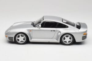 Porsche 959 Sidabrinis Metalinis Minichamps 1:18 155066201 Metalas - nuotrauka 3 iš 6