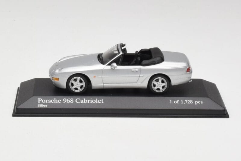 Porsche 968 Sidabrinis Minichamps 1:43 400062332 Metalas