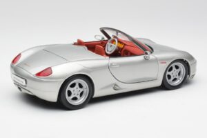 Porsche Boxster 986 Sidabrinis Maisto 1:18 37800-M3 Metalas - nuotrauka 3 iš 8