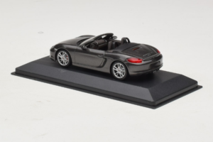 Porsche Boxster 981 S Grey Metallic Minichamps 1:43 PORSCHE005 Metalas - nuotrauka 3 iš 4