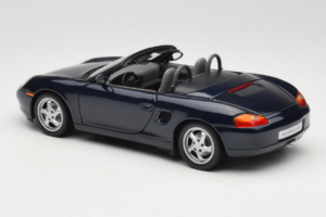 Porsche Boxster 986 S Night Blue UT Models 1:18 WAP021006-R1 Metalas - nuotrauka 7 iš 8