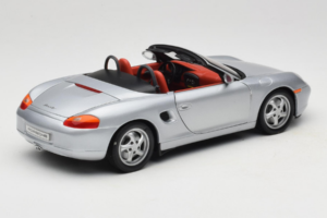 Porsche Boxster S 986 Sidabrinis UT Models 1:18 WAP021007 Metalas - nuotrauka 3 iš 8